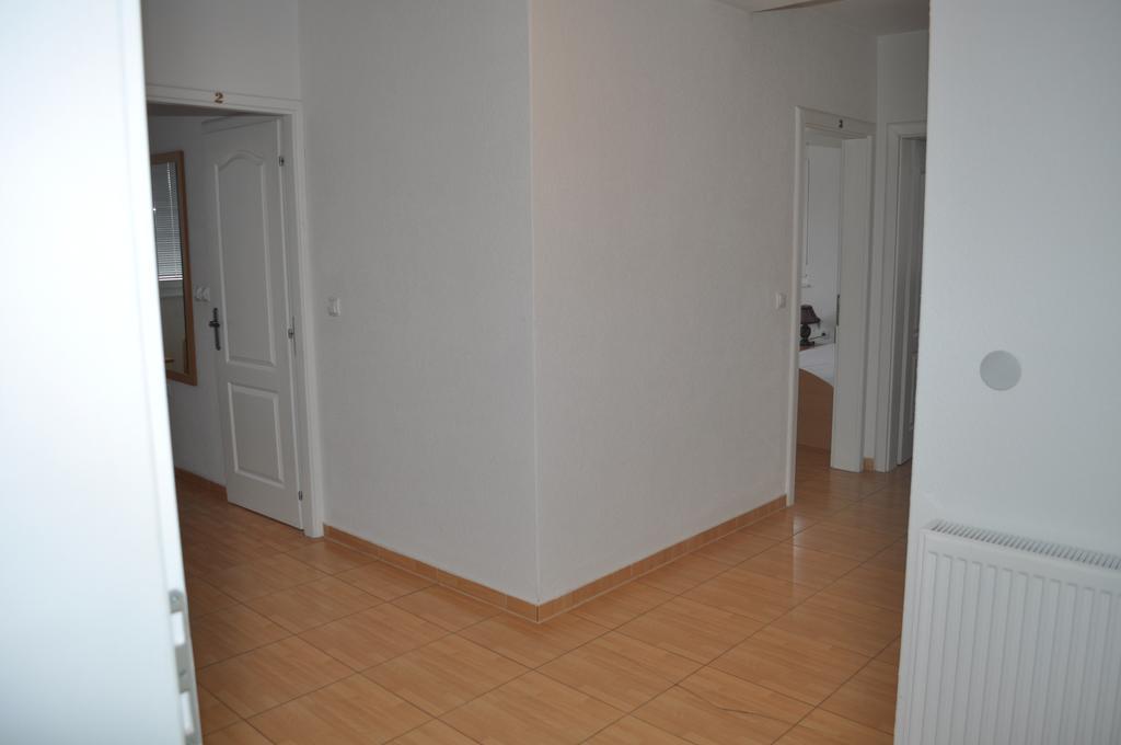 Guest House Miranda Охрид Экстерьер фото